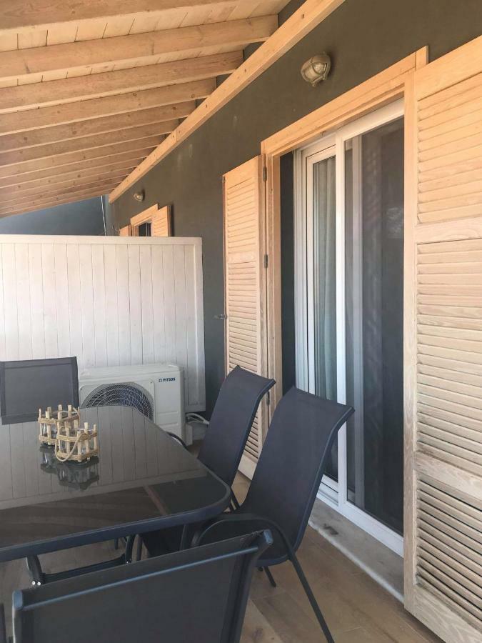 Milos House Afytos Luaran gambar